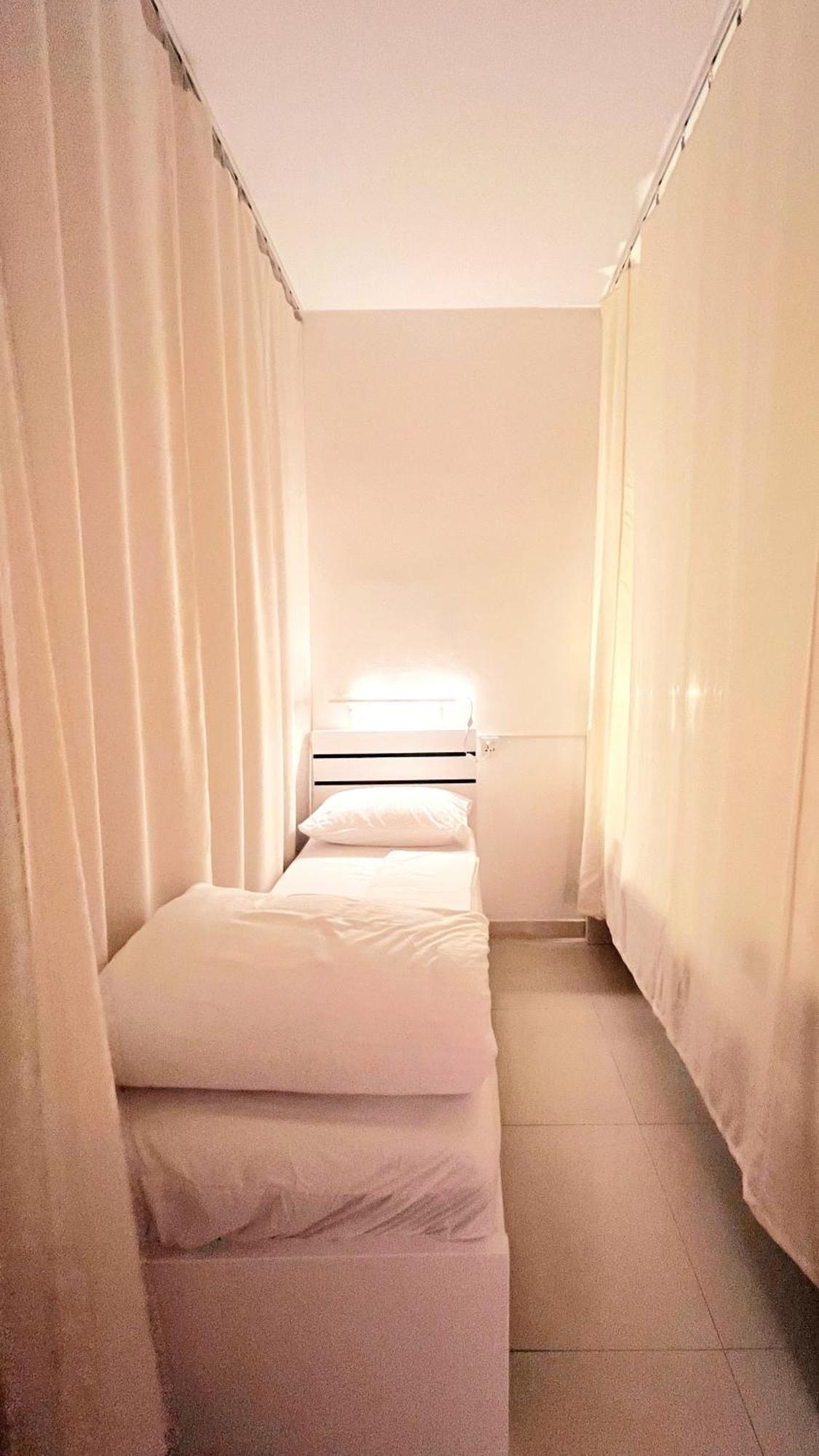 Hotel Cápsula Westay Capsule